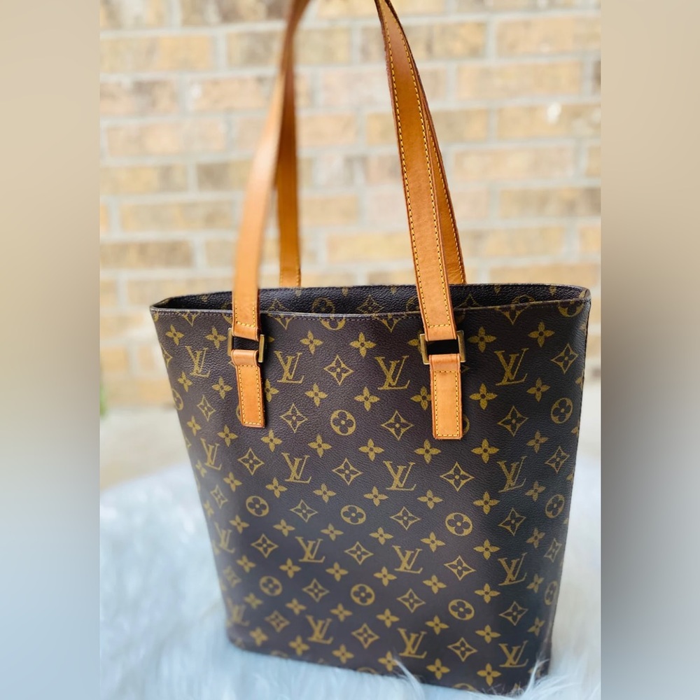 LOUIS VUITTON Monogram Vavin GM - Picture 2 of 11